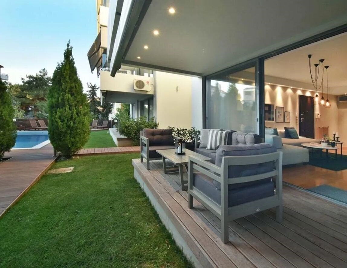 Фото Urban Villa Emelia 4*